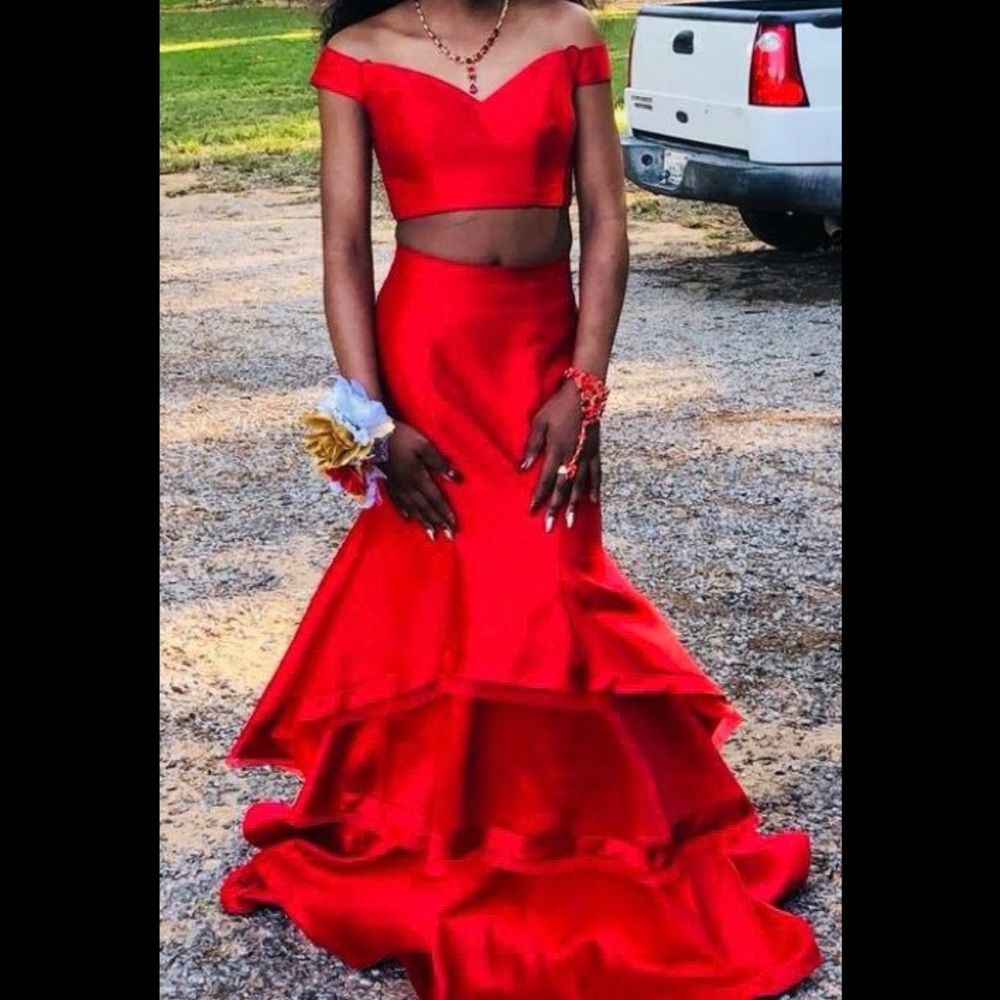 Prom dress